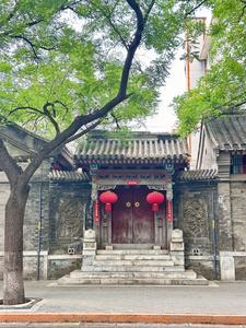 这个傻柱不一样佚名